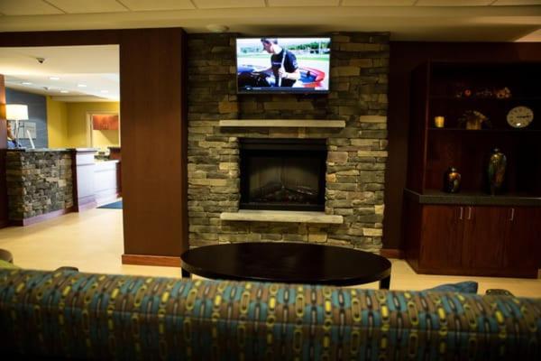 Holiday Inn Express Milford By Ihg Exterior photo